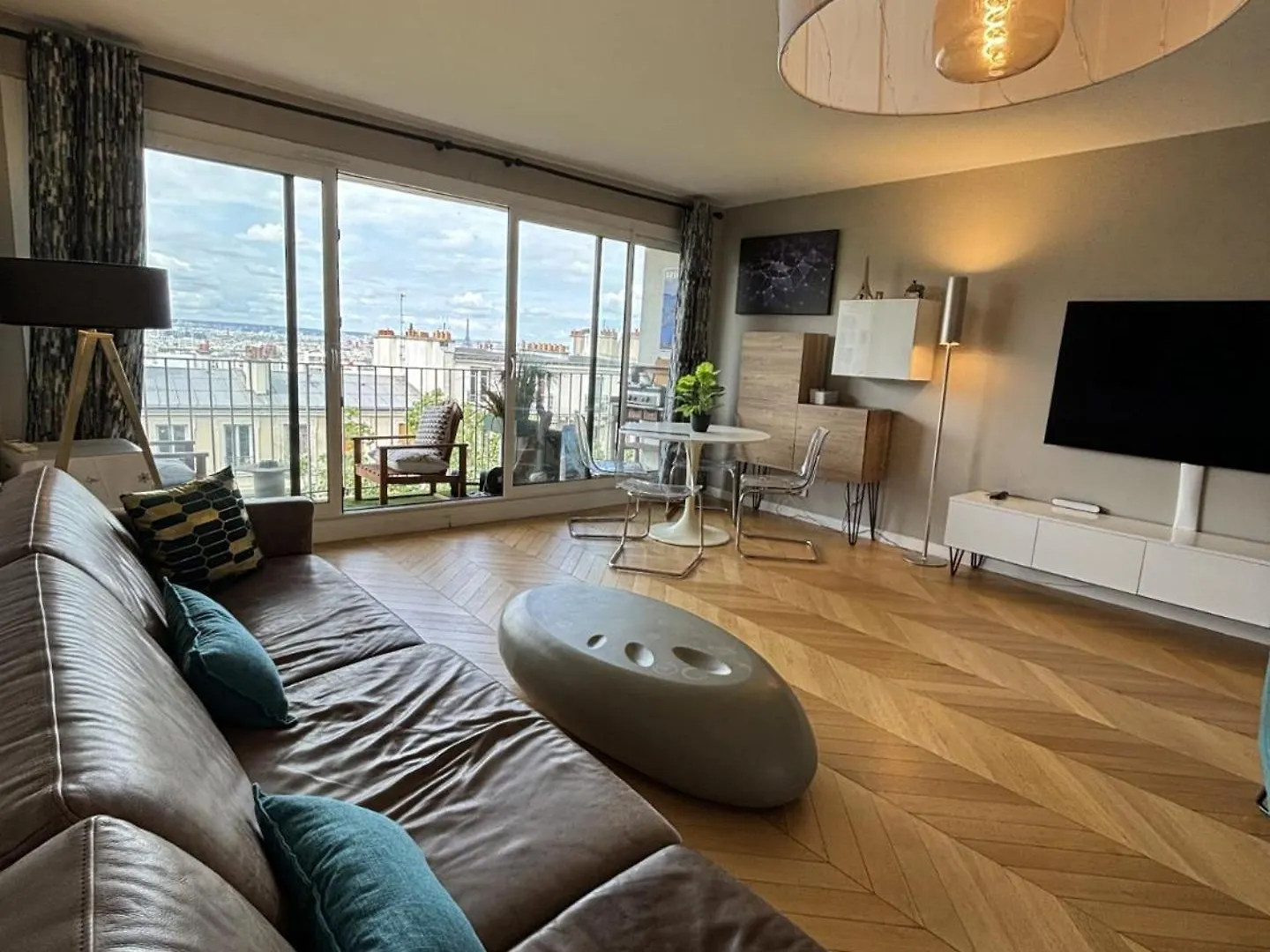 Apartment Apt Buttes Chaumont Vue *