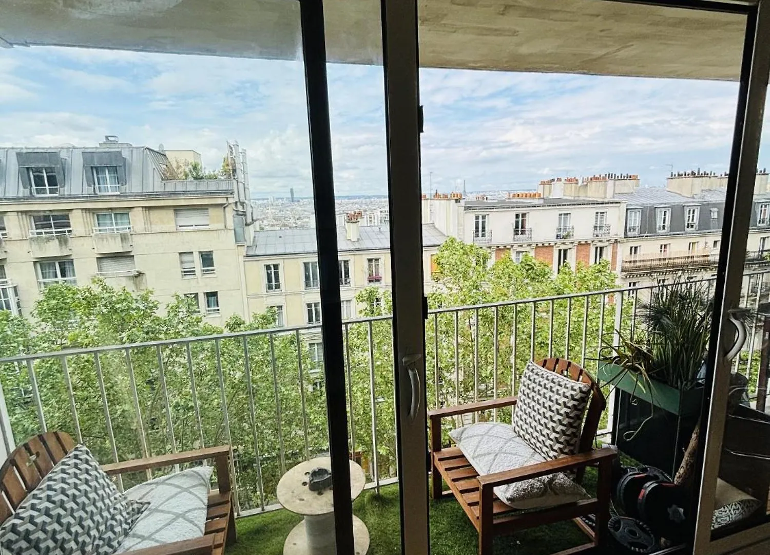 Apartment Apt Buttes Chaumont Vue *